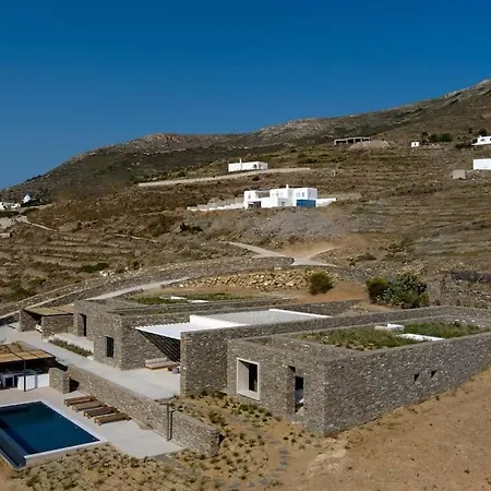 Cave Bikini Villa *