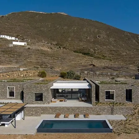 Cave Bikini Villa Parikia (Paros)